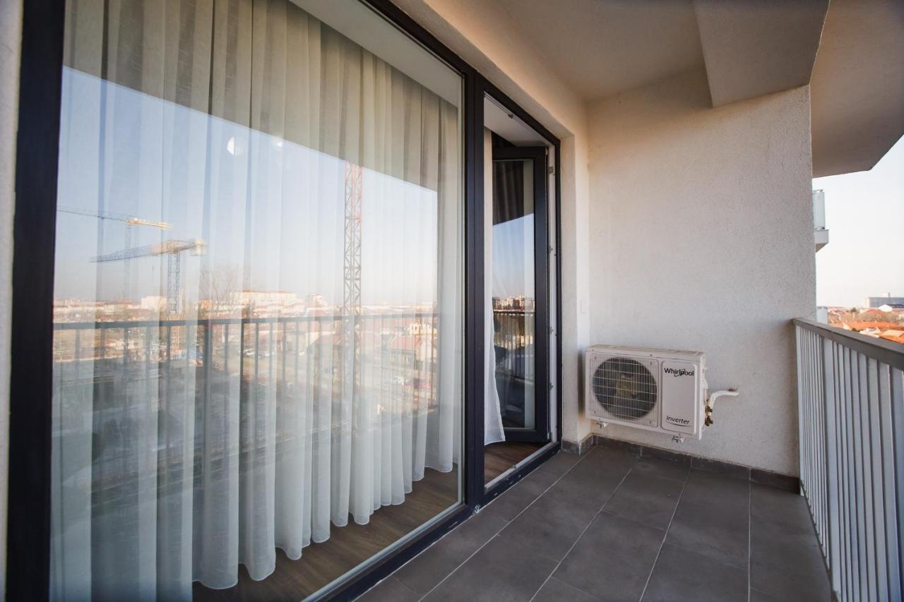 Bright & Elegant Central Apartment Oradea Exteriör bild